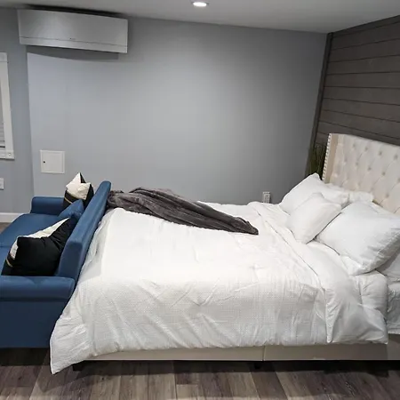 Studio Apartment In Brooklyn